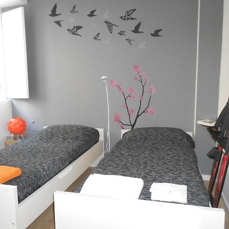 Triplex - Quarto Com W.C. Privado Lisboa 外观 照片