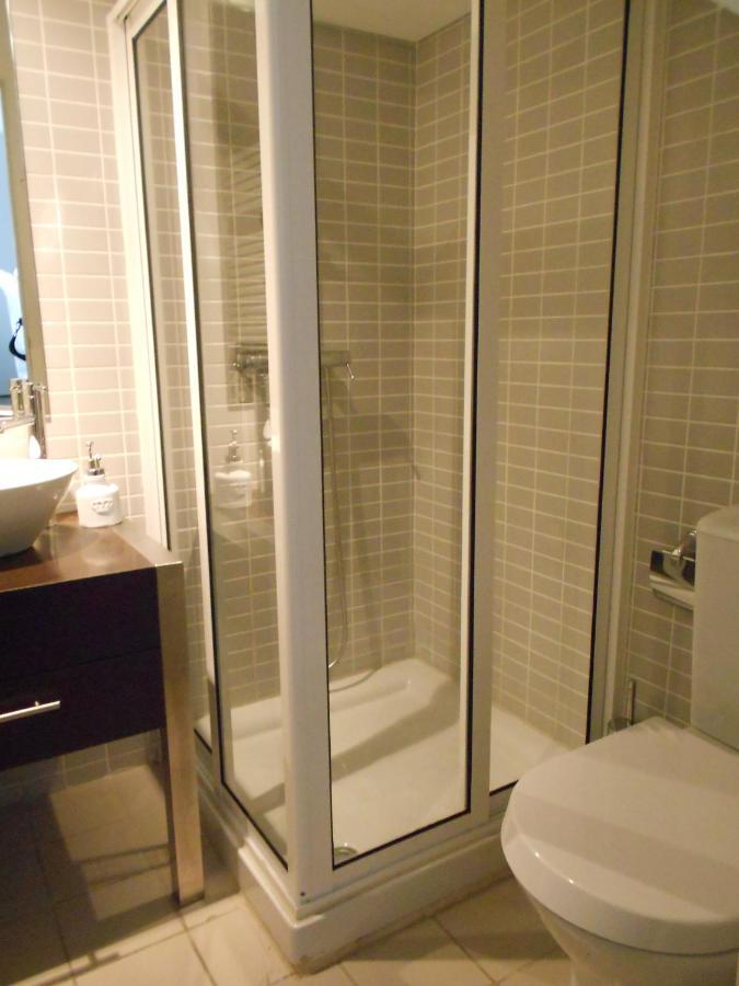 Triplex - Quarto Com W.C. Privado Lisboa 外观 照片